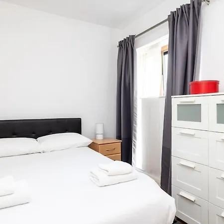 Peaceful 1 Bedroom In Portobello, Dublino